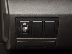 2015款 1.5L 手动标准版