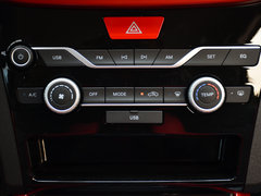 2015款 1.5L 手动标准版