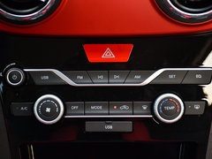 2015款 1.5L 手动标准版