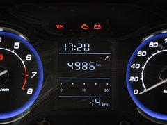 2015款 1.5L 手动标准版