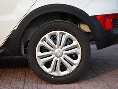 2015款 1.5L 手动标准版