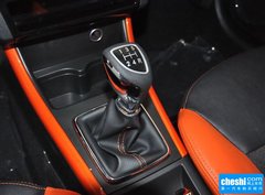 2015款 1.5L 手动舒适版