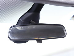 2015款 1.5L 自动豪华版