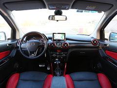 2015款 1.5L 自动豪华版