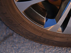 2015款 1.5L 自动豪华版