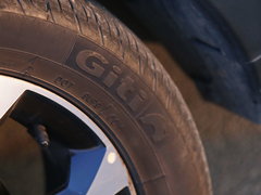 2015款 1.5L 自动豪华版