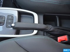 2016款 1.5L 自动智行版