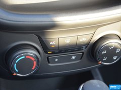 2016款 1.5L 自动智行版