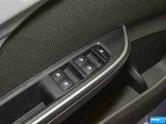 2016款 1.5L 自动趣行版