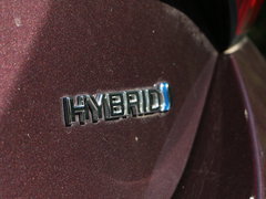 2016款 雷凌 双擎 1.8HV CVT豪华版