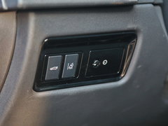 2016款 XF 3.0T 四驱S高性能版