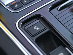 2016款 XF 3.0T 四驱S高性能版