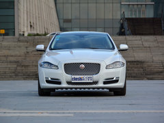 2016款 XJL 3.0 SC四驱尊享商务版