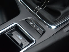 2016款 帝豪两厢RS CVT向上版