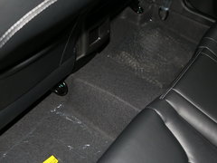 2017款 三厢百万款 1.5L 手动豪华型