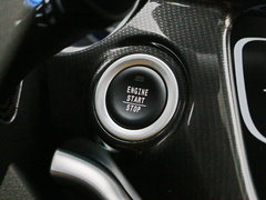 2017款 三厢百万款 1.5L 手动豪华型