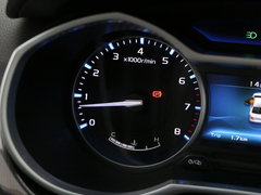 2017款 三厢百万款 1.5L 手动豪华型