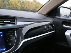 2017款 三厢百万款 1.5L 手动豪华型