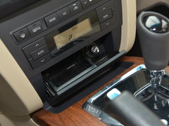 2016款 1.0L 增程式 精英版