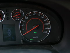 2016款 1.0L 增程式 精英版