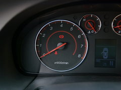 2016款 1.0L 增程式 精英版