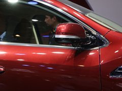 2016款 1.5T 手动凯旋版