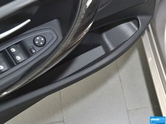 2016款 320i 设计套装型