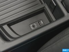2016款 320i 设计套装型