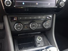 2016款 380TSI DSG尊行版