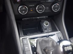 2016款 380TSI DSG尊行版
