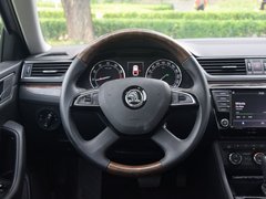 2016款 380TSI DSG尊行版