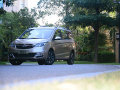 2016款 1.5L 手动豪华型7座