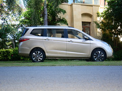 2016款 1.5L 手动豪华型7座