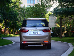 2016款 1.5L 手动豪华型7座
