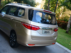 2016款 1.5L 手动豪华型7座
