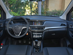 2016款 1.5L 手动豪华型7座