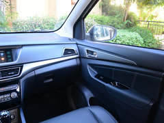 2016款 1.5L 手动豪华型7座