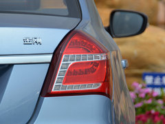 2016款 1.5L 自动尊贵型国V