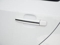 2016款 1.5L 手动精英型国V