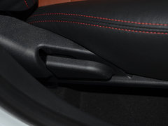 2016款 1.5L 手动精英型国IV