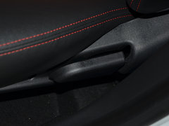 2016款 1.5L 手动精英型国IV