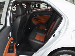 2016款 1.5L 手动精英型国IV