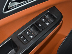 2016款 1.5L 手动精英型国IV