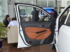 2016款 1.5L 手动精英型国IV