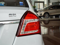 2016款 1.5L 手动精英型国IV