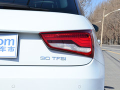 2016款 30 TFSI Sportback S Line运动版
