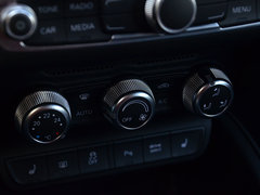 2016款 30 TFSI Sportback S Line运动版