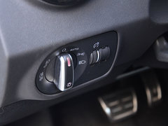 2016款 30 TFSI Sportback S Line运动版