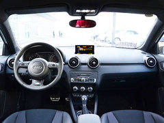 2016款 30 TFSI Sportback S Line运动版