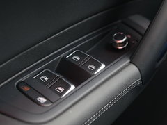 2016款 30 TFSI Sportback S Line运动版